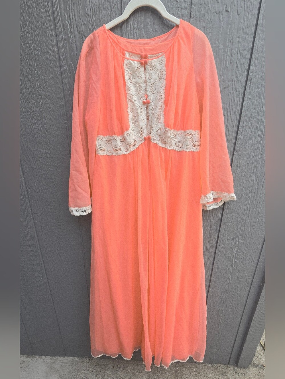 Vintage Gossard Artemis 1960's Negligee Set - Coral Color